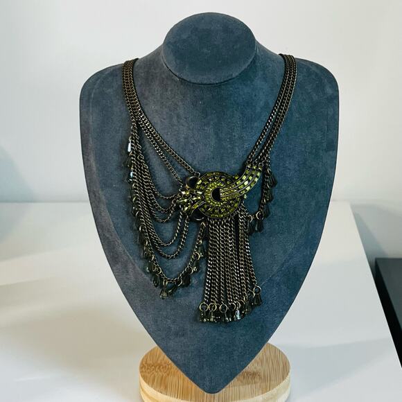 Plunder “Ruby” Green Regal Necklace - Picture 1 of 5